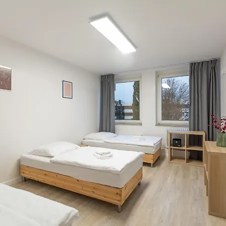 T&k 6 And 10 In For Big Groups 22min To Fair Dus Lägenhet *