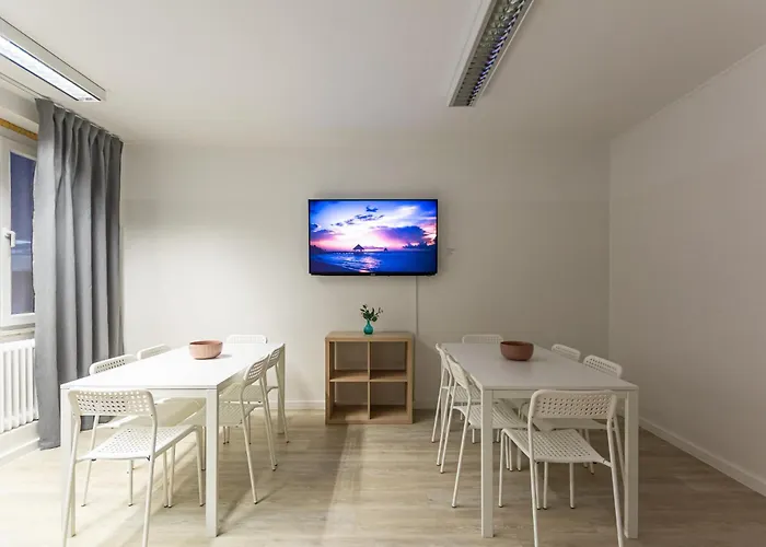 T&k 6 And 10 In For Big Groups 22min To Fair Dus *