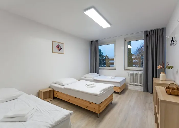 T&k 6 And 10 In For Big Groups 22min To Fair Dus * Neuss