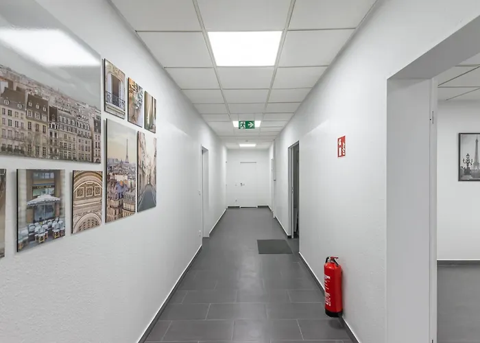 T&k 6 And 10 In For Big Groups 22min To Fair Dus Apartament *