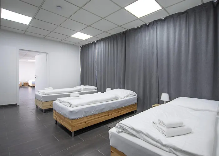 T&k 6 And 10 In For Big Groups 22min To Fair Dus * Neuss